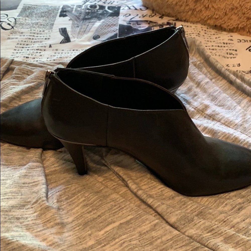 Vince Camuto Heels